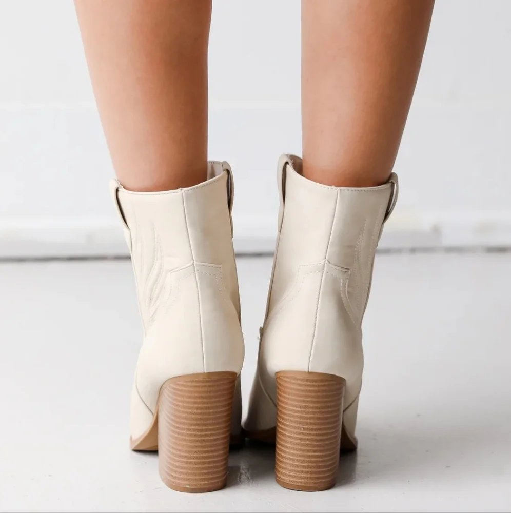 New Beige Distressed Western Cowboy Block Heel Ankle Booties Boots - Picture 4 of 7
